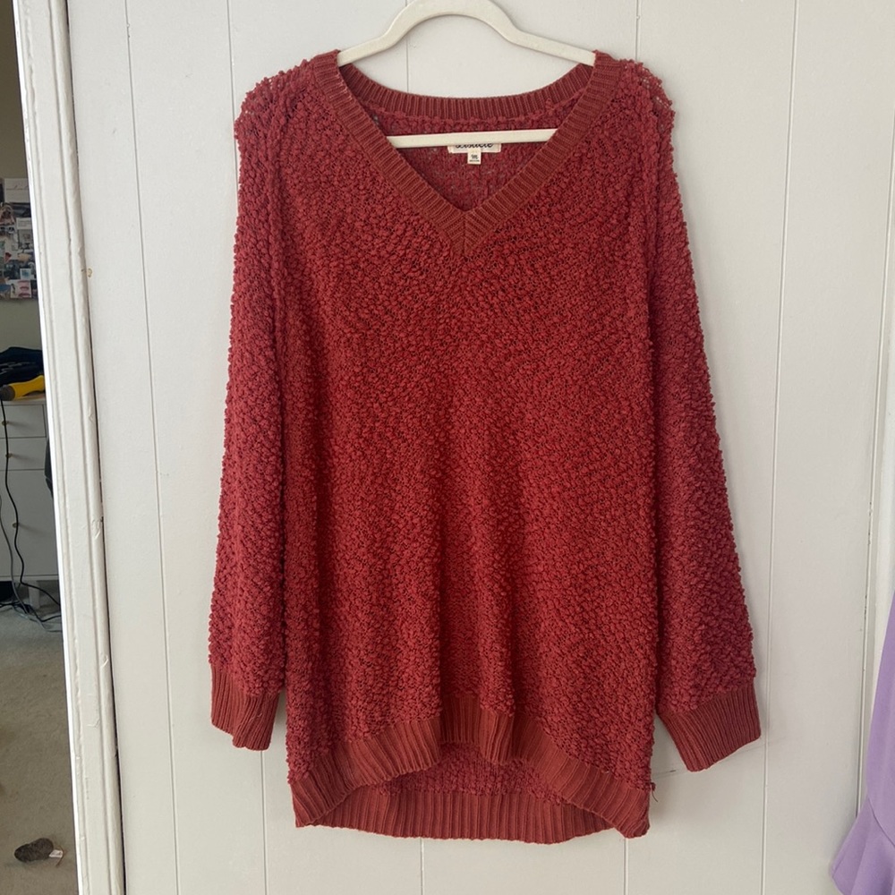 Listicle Sweater Size M